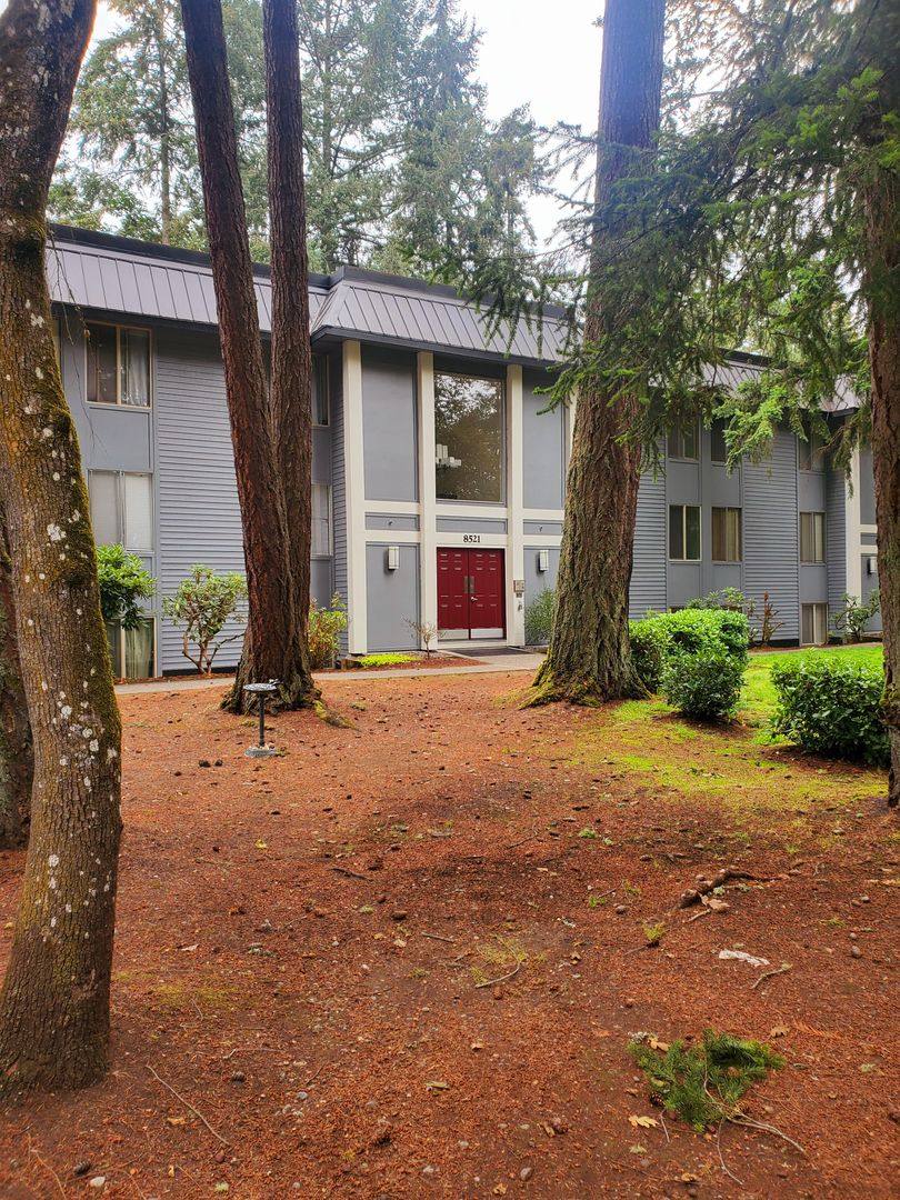 Apartment for rent at 8521 Zircon Dr SW, Lakewood, WA 98498