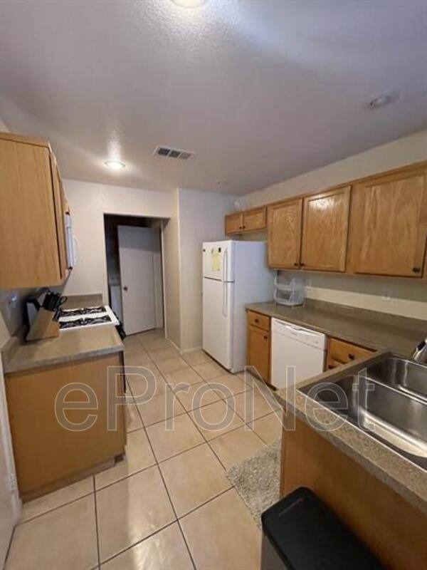 Condo for rent at 2760 Stargate St #1, Las Vegas, NV 89108
