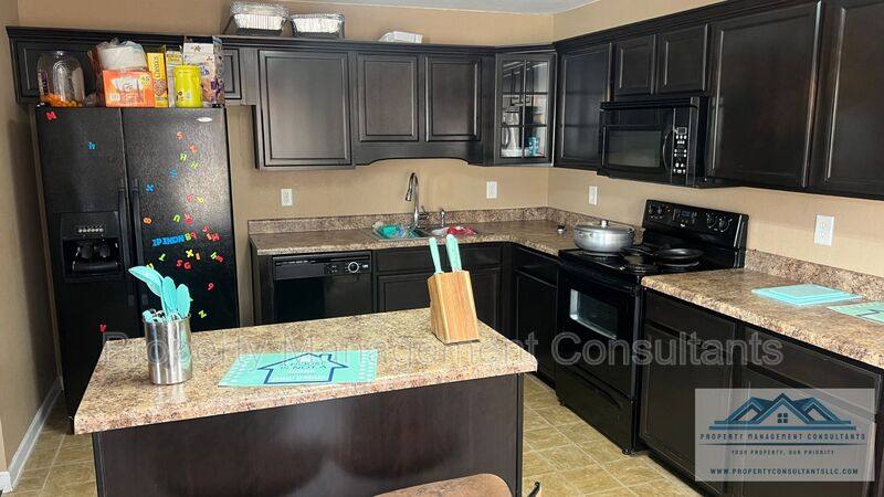 House for rent at 182 Forestbrook Dr, Madison, AL 35757