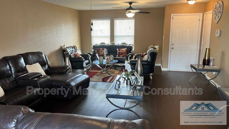 House for rent at 182 Forestbrook Dr, Madison, AL 35757