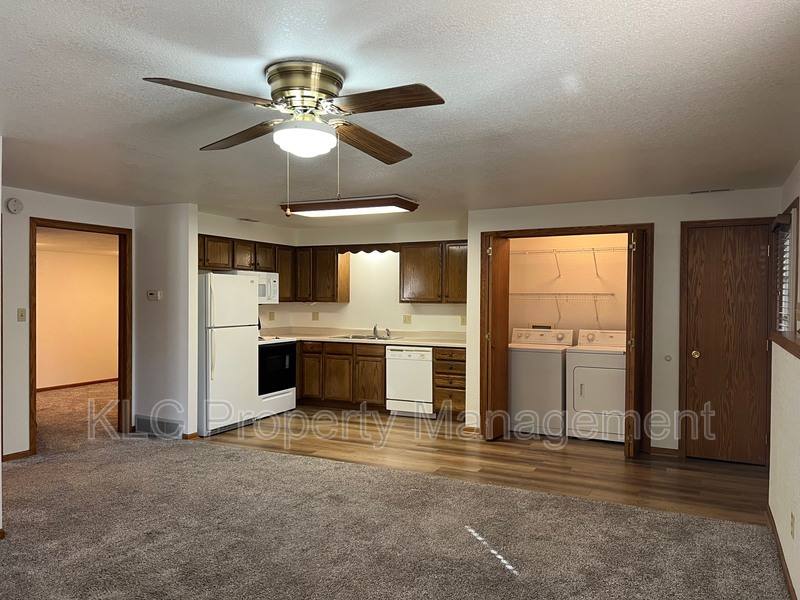 Apartment for rent at 523 S 11th St #1, Adel, IA 50003