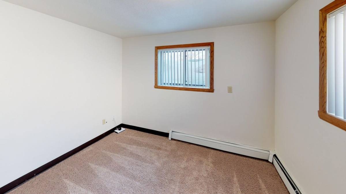 Apartment for rent at 1334 9th Ave N, Fargo, ND 58102