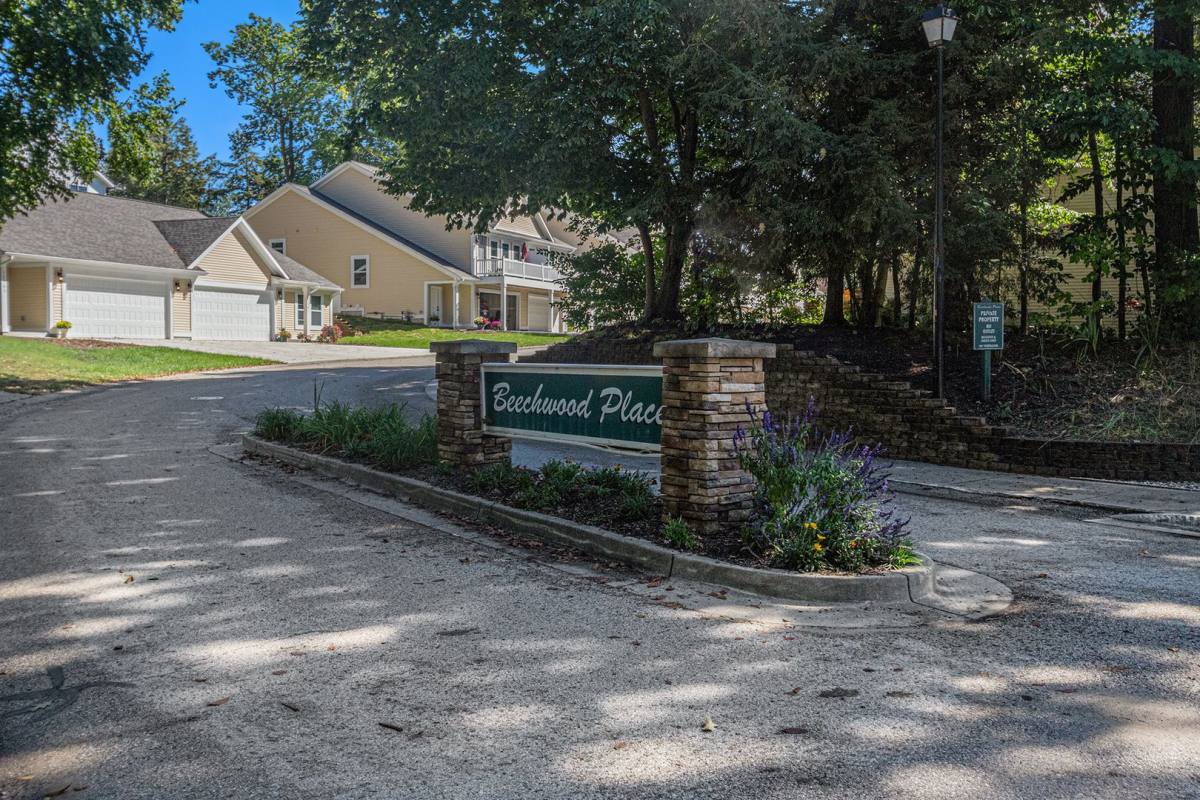 House for rent at 17543 Beechwood Lane, Spring Lake, MI 49456