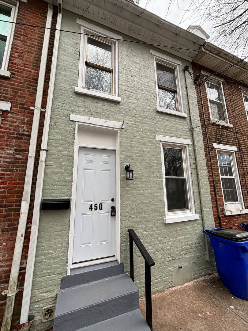 House for rent at 450 S St, Pottstown, PA 19464
