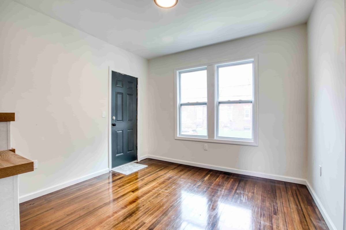 Apartment for rent at 49-51 Kibbe St, Hartford, CT 06106