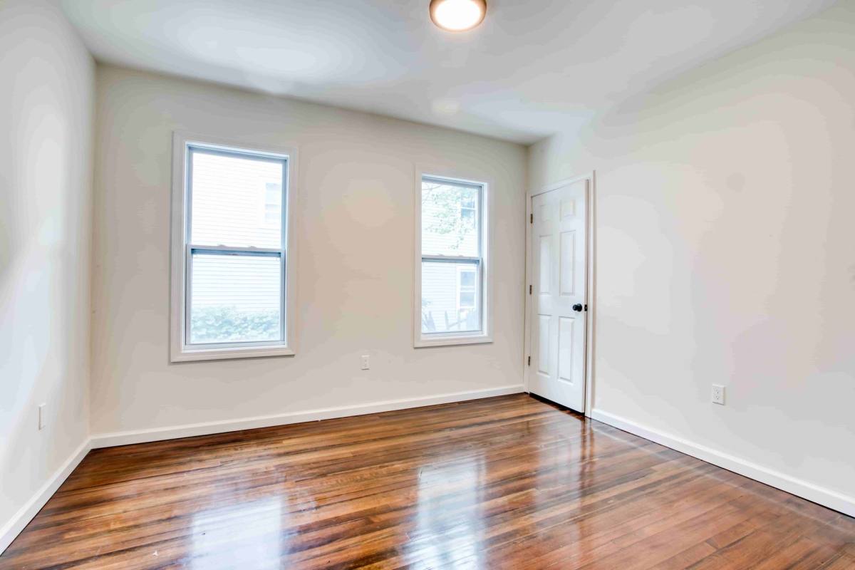 Apartment for rent at 49-51 Kibbe St, Hartford, CT 06106