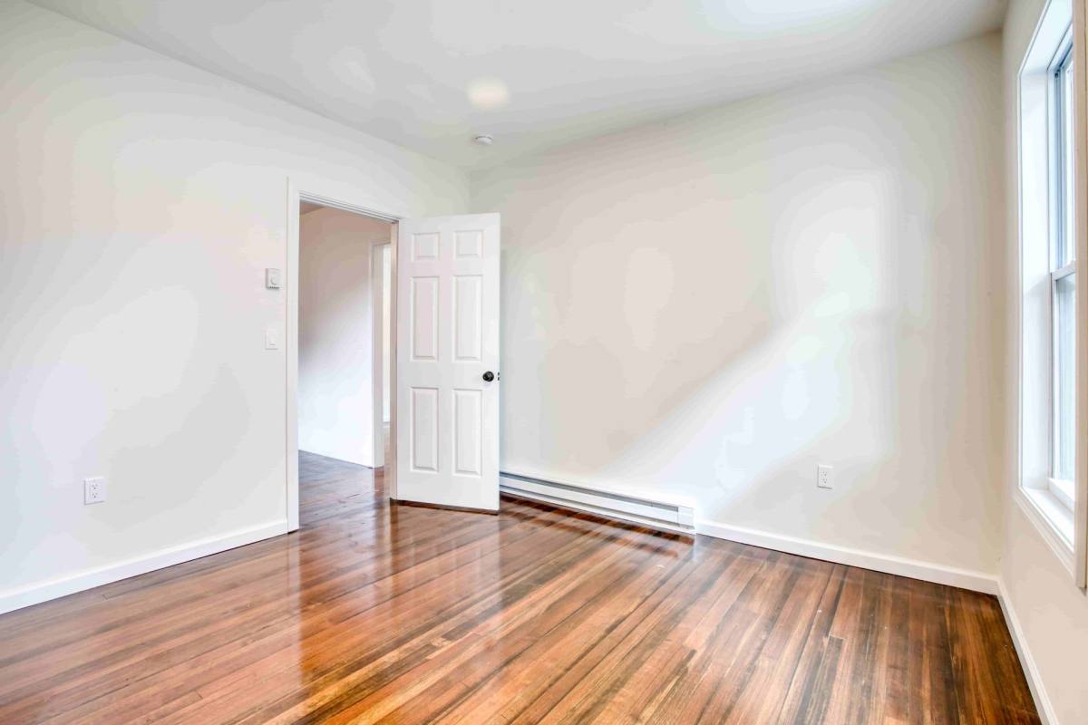 Apartment for rent at 49-51 Kibbe St, Hartford, CT 06106