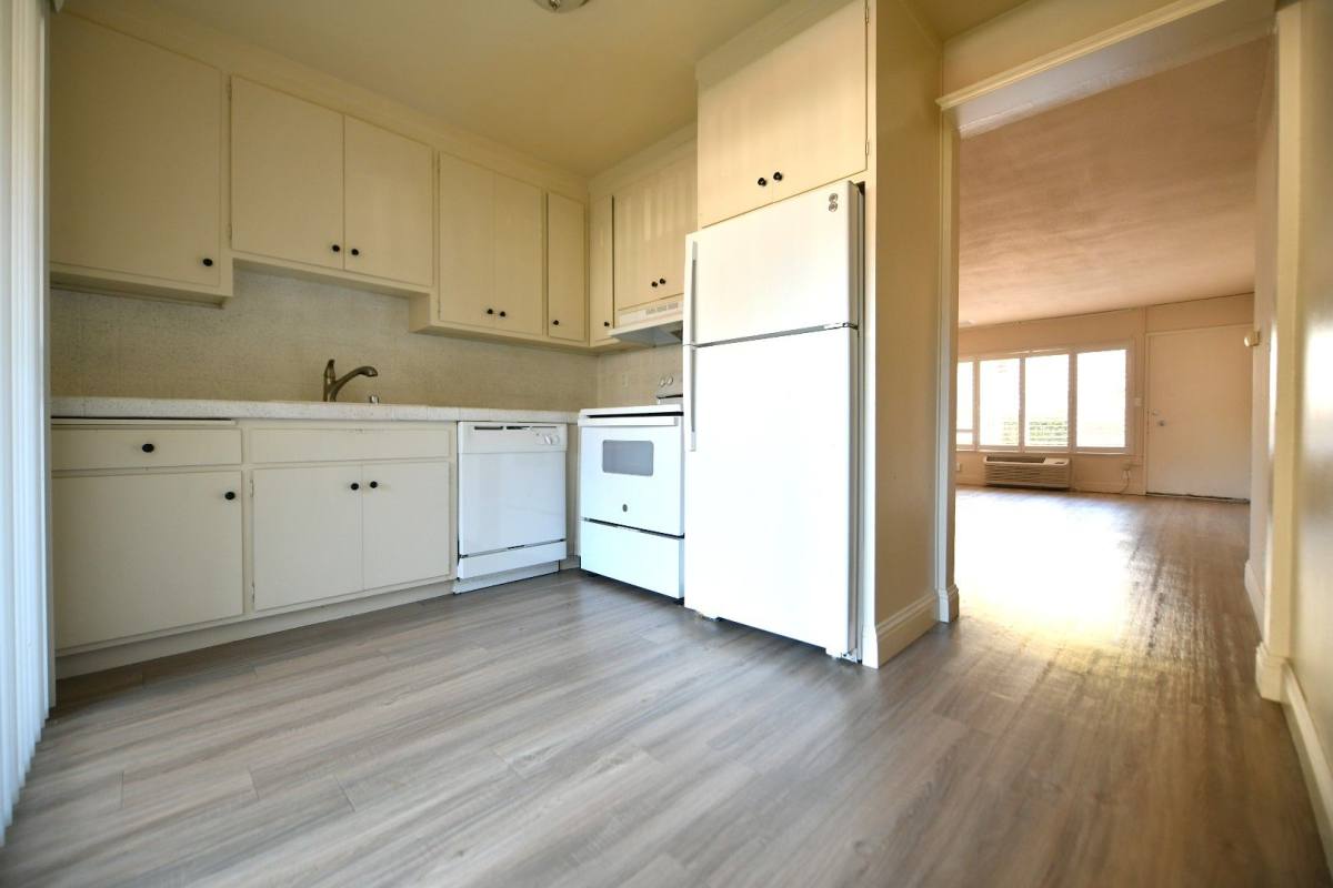 Apartment for rent at 135 Sharene Lane, Walnut Creek, CA 94596