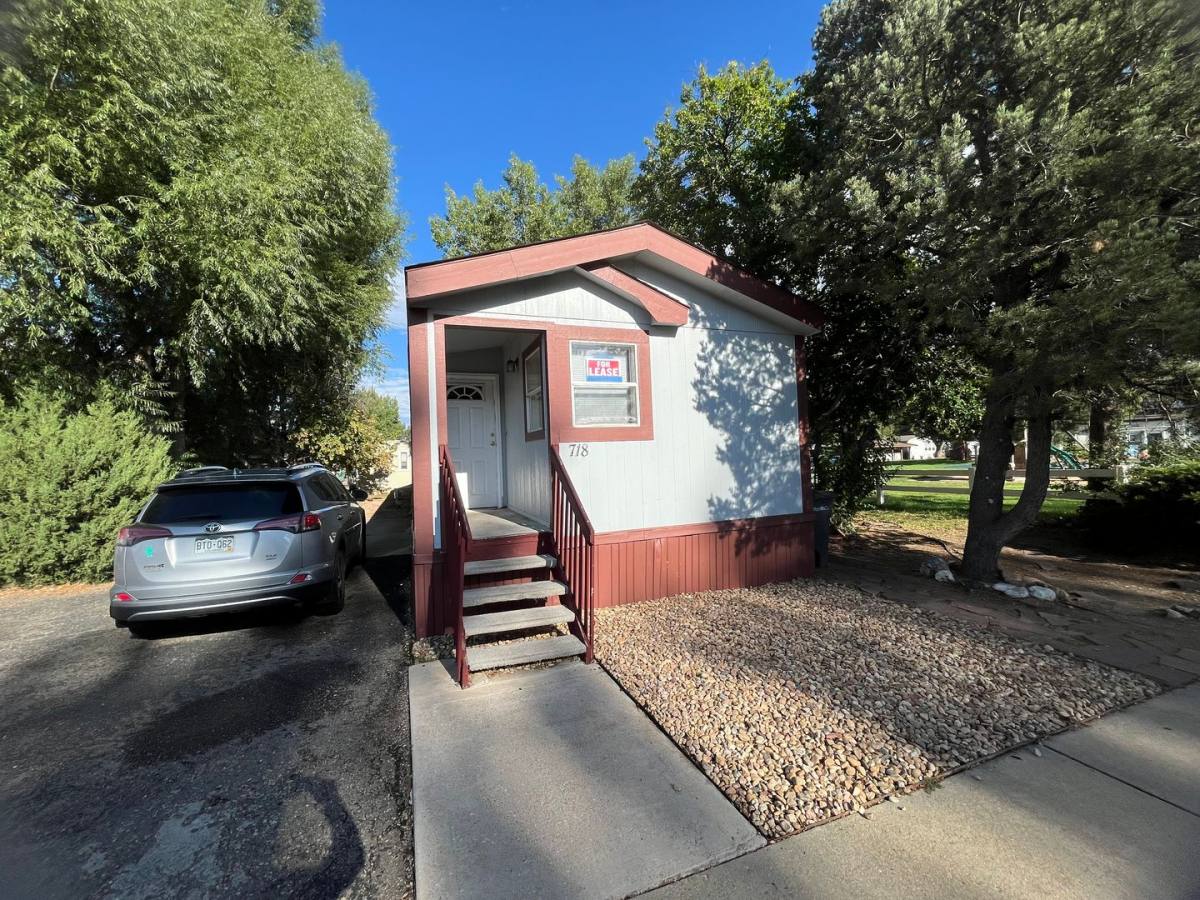 Apartment for rent at 718 Dove Dr, Lafayette, CO 80026