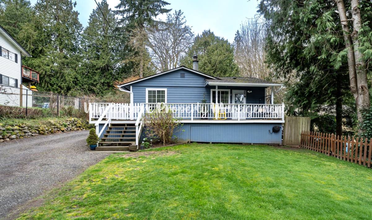 House for rent at 26277 Edgewater Place NW, Poulsbo, WA 98370