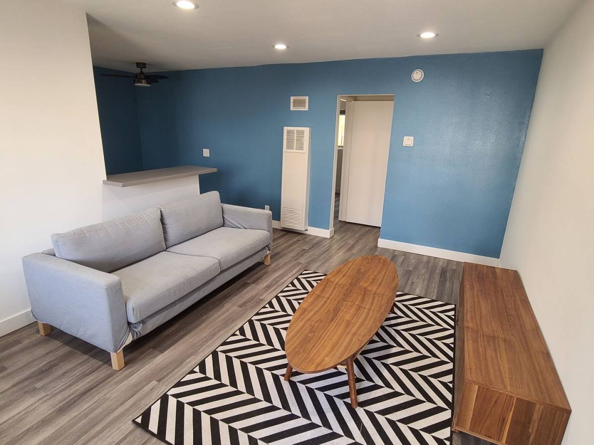 Apartment for rent at 1330 Liberty St, Los Angeles, CA 90026