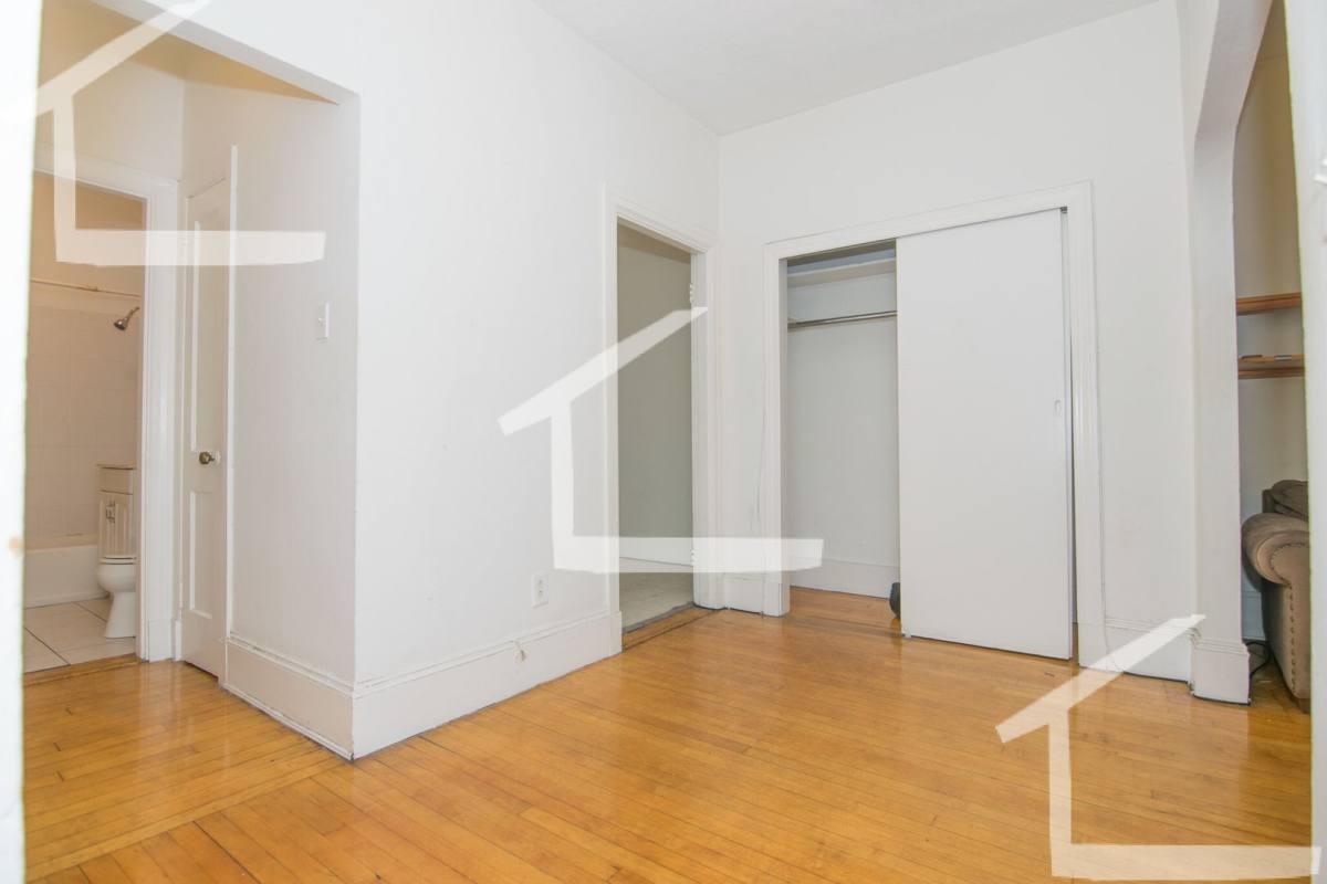 Apartment for rent at 27 Brighton Ave #10J, Allston, MA 02134