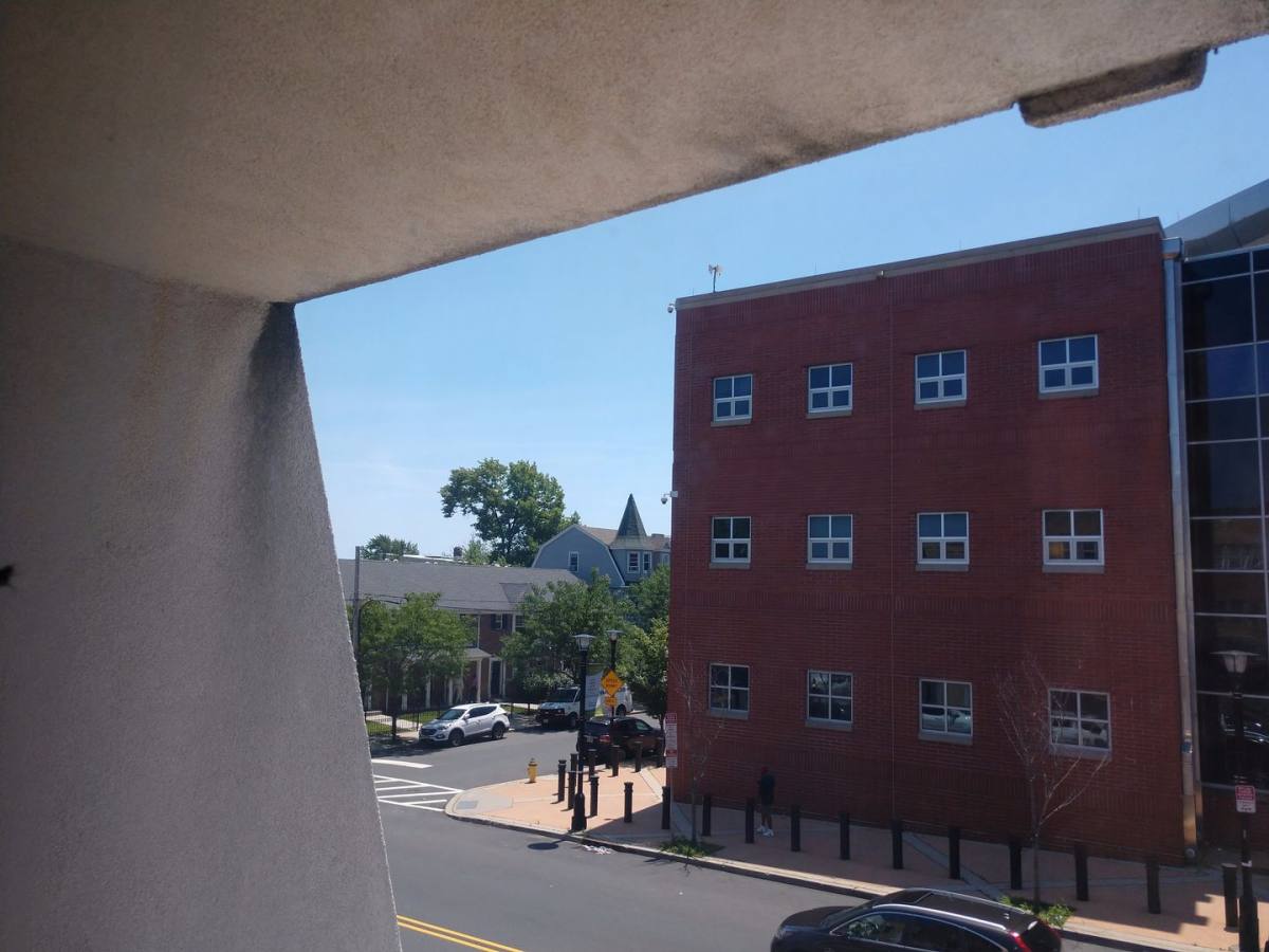 Apartment for rent at 475 Clinton Ave, Newark, NJ 07108