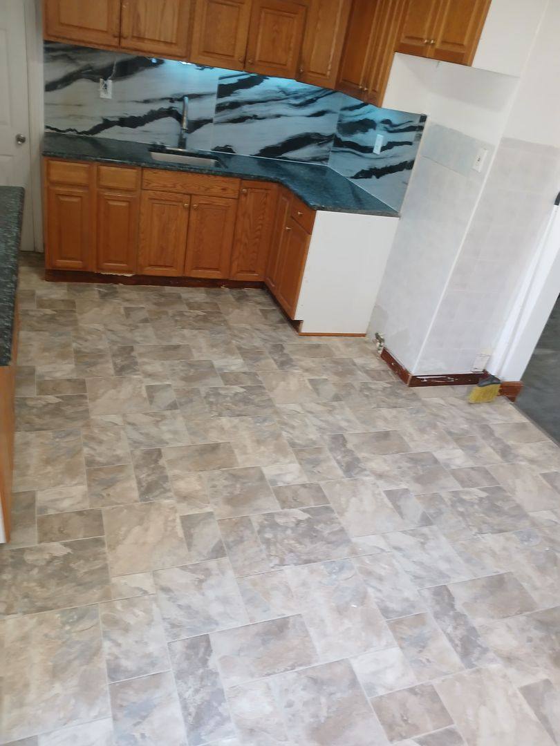Apartment for rent at 475 Clinton Ave, Newark, NJ 07108