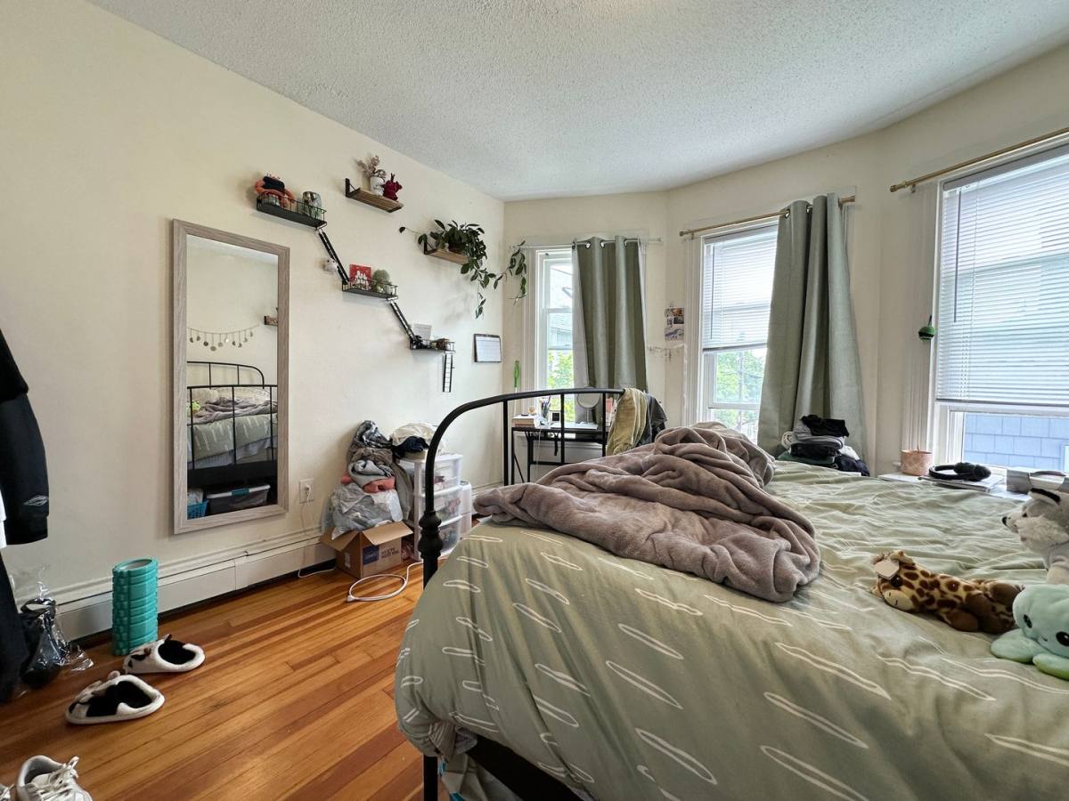 Apartment for rent at 146 Webster Ave, Cambridge, MA 02141