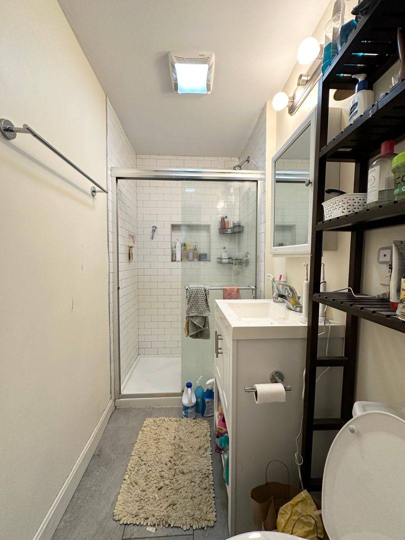 Apartment for rent at 146 Webster Ave, Cambridge, MA 02141