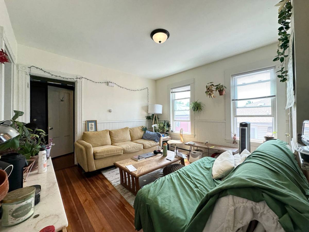 Apartment for rent at 146 Webster Ave, Cambridge, MA 02141