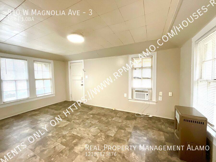 Apartment for rent at 810 W Magnolia Ave #3, San Antonio, TX 78212