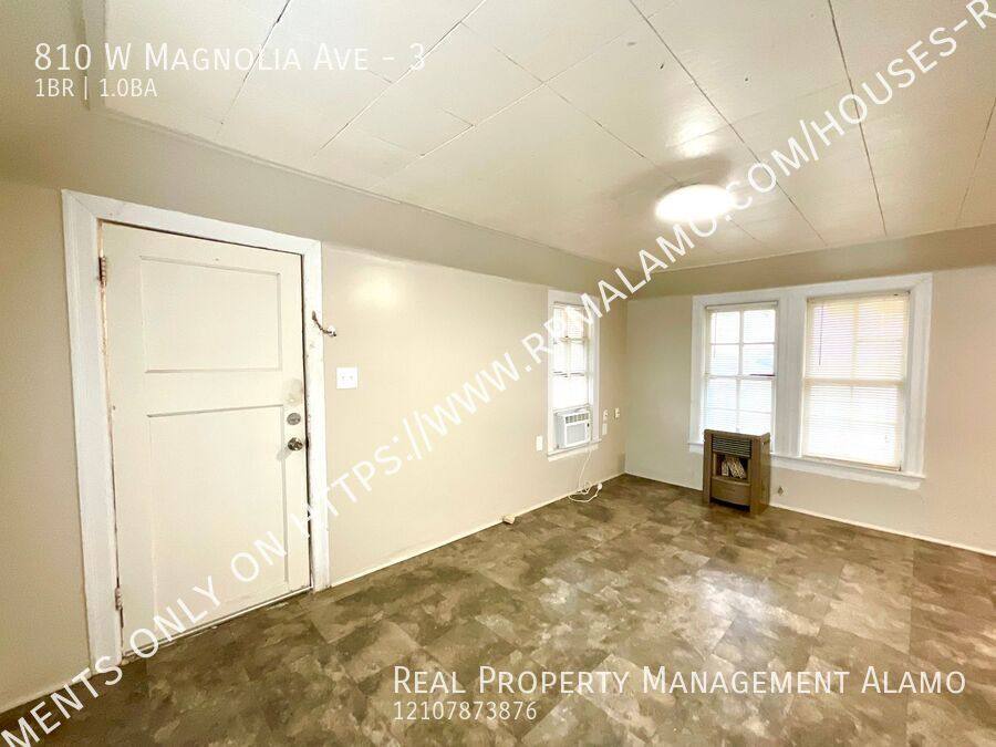 Apartment for rent at 810 W Magnolia Ave #3, San Antonio, TX 78212
