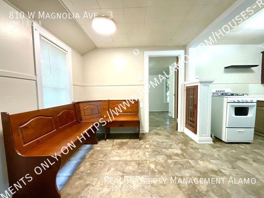 Apartment for rent at 810 W Magnolia Ave #3, San Antonio, TX 78212