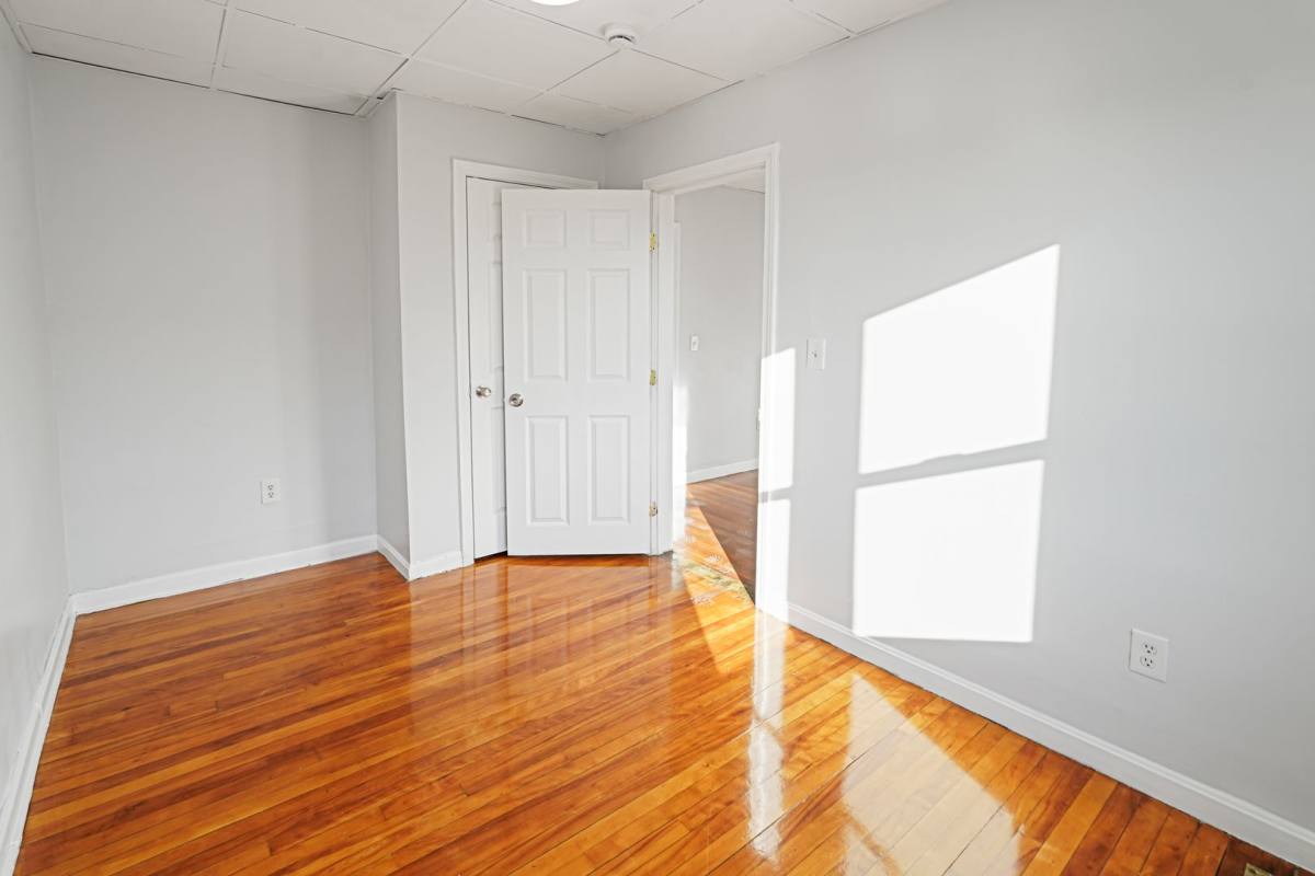 Apartment for rent at 3 Allen St, Worcester, MA 01610