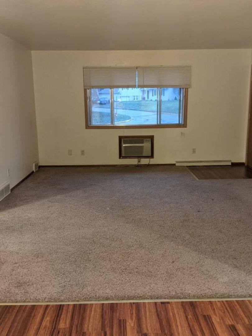 Apartment for rent at 1414 Martiny Court, Baraboo, WI 53913
