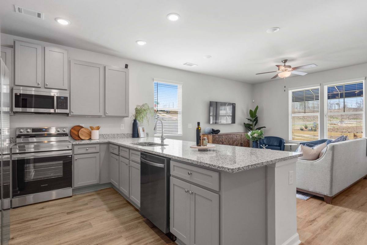 Townhouse for rent at 7402 Eaveswell St, Flowery Branch, GA 30542
