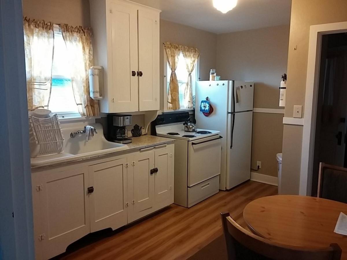 Apartment for rent at 218 1st St, Rawlins, WY 82301