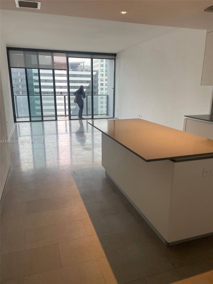 Apartment for rent at 88 SW 7th St #1608, Miami, FL 33130