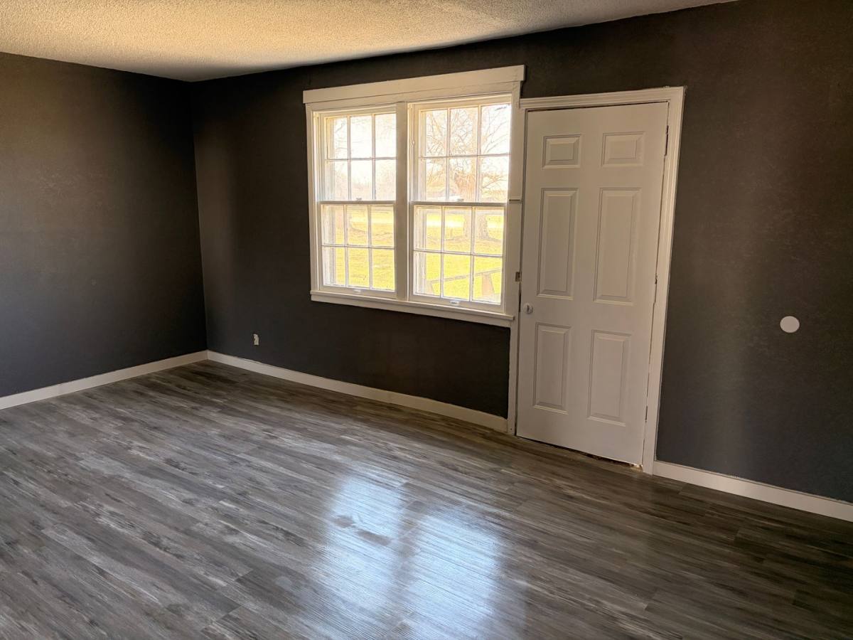 Apartment for rent at 46 Blackhawk Ave, Hanover, IL 61041