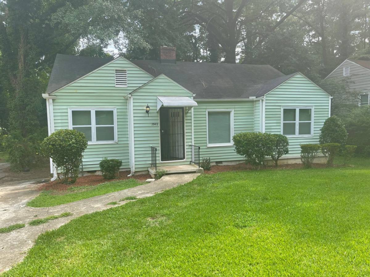 House for rent at 1848 Cummings Dr SW, Atlanta, GA 30311