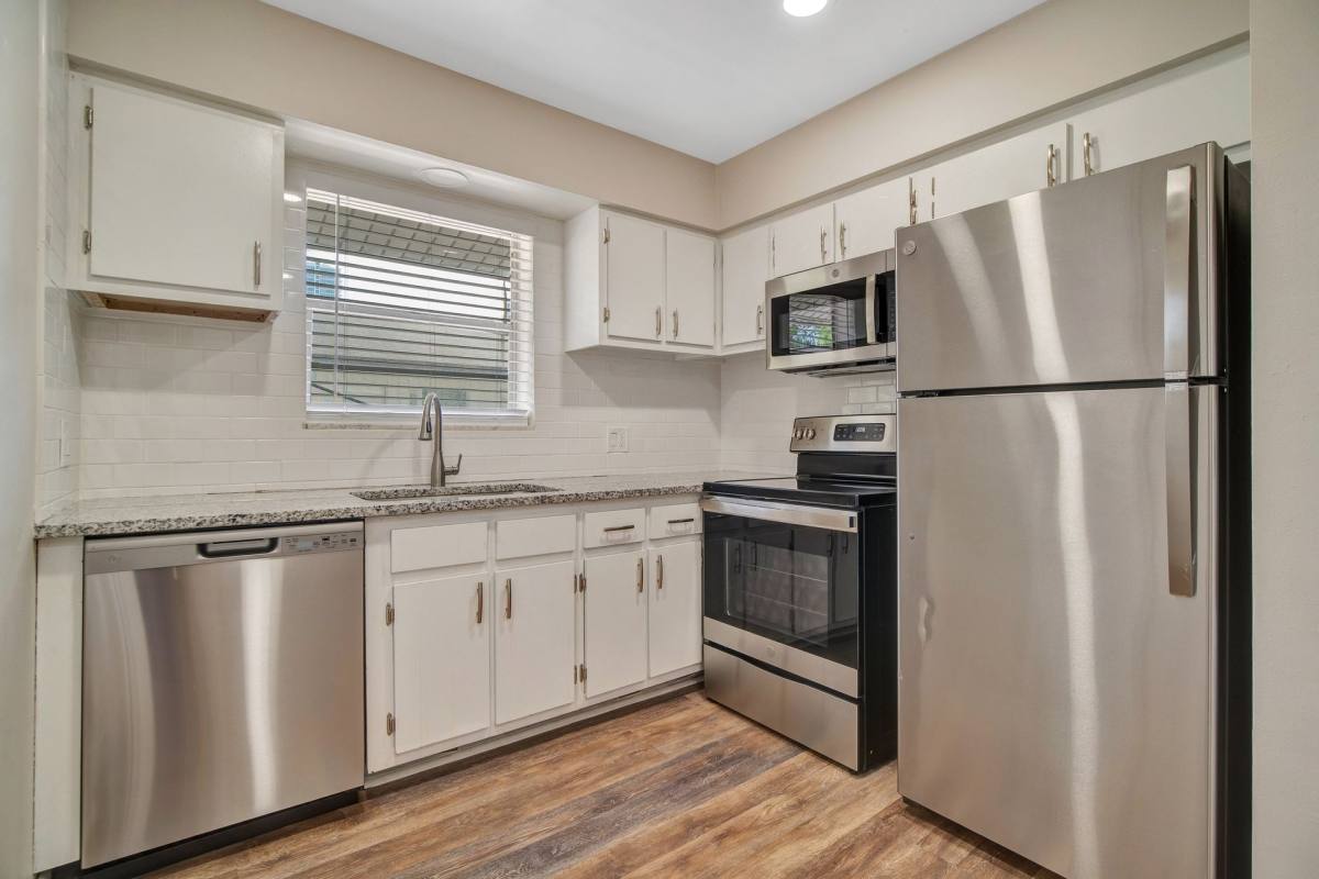 Apartment for rent at 129 E Amelia St, Orlando, FL 32801