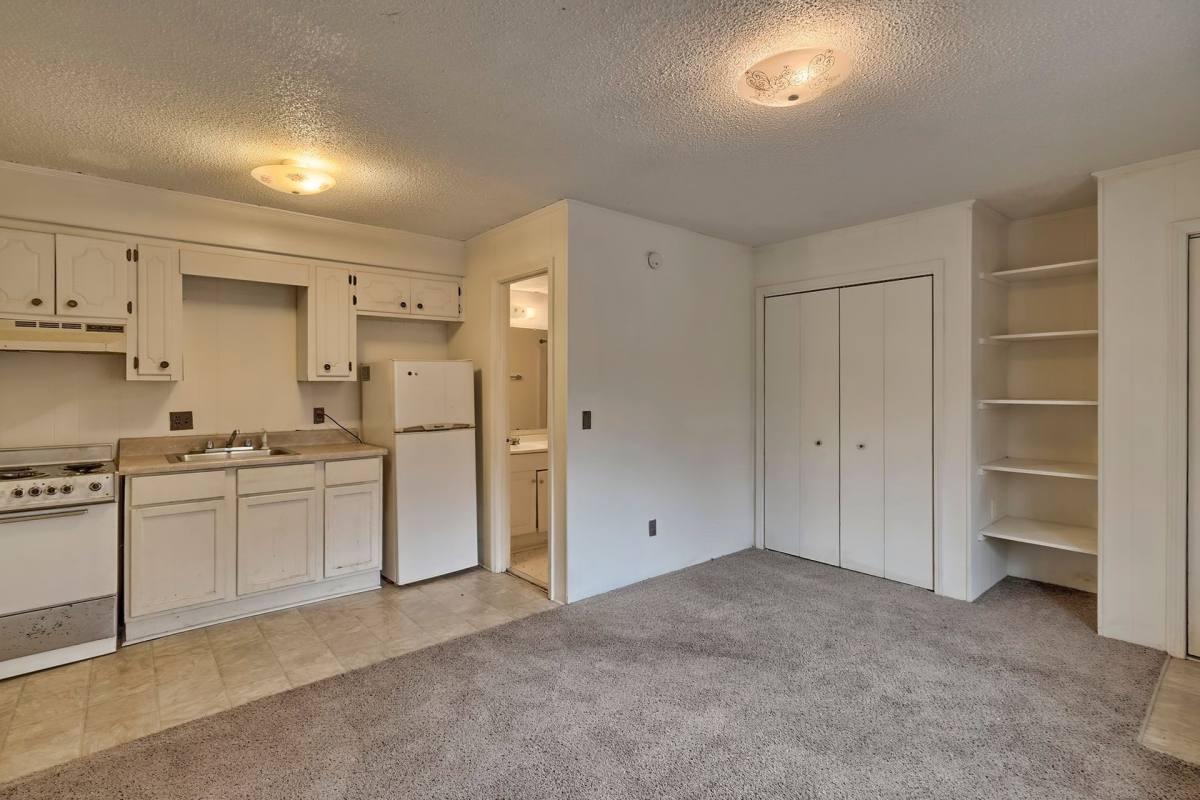 Apartment for rent at 116 Creekside Dr, Clemson, SC 29631
