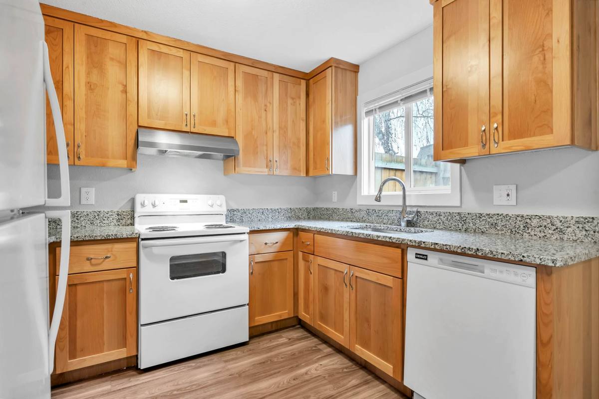 Apartment for rent at 4659 - 4699 Nandale Dr NE, Salem, OR 97305