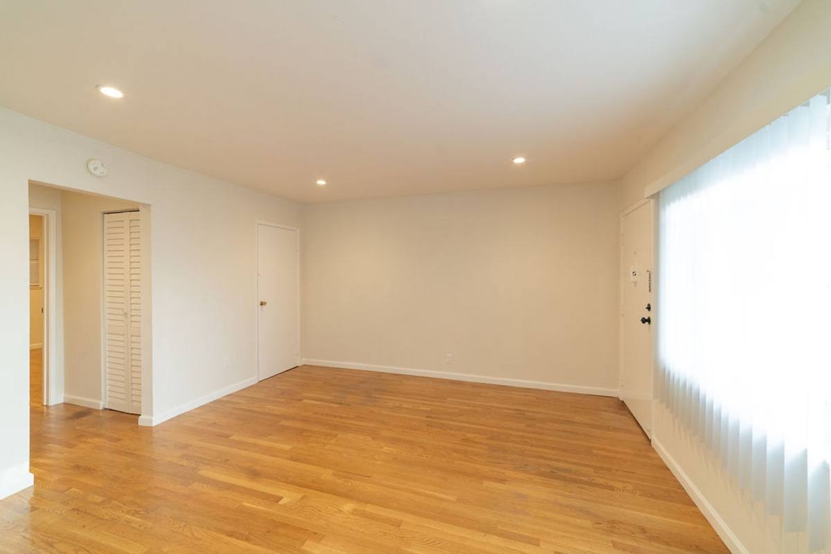 Apartment for rent at 1128 - 1130 Bancroft Way, Berkeley, CA 94702