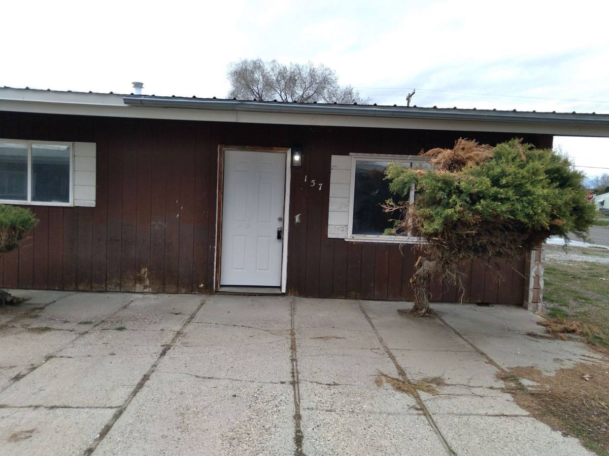 Apartment for rent at 143-159 NW 7th St, Ontario, OR 97914