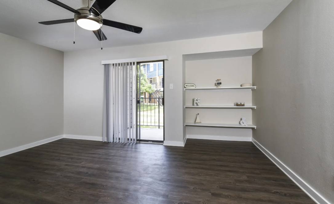 Apartment for rent at 600 Barwood Park #1737, Austin, TX 78753