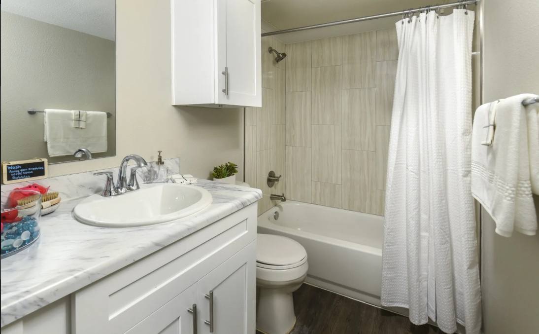 Apartment for rent at 600 Barwood Park #1737, Austin, TX 78753