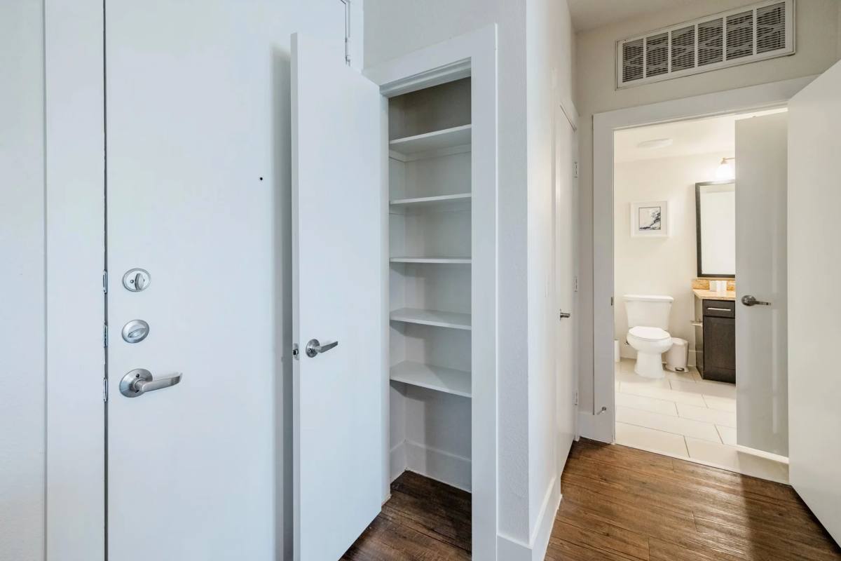 Apartment for rent at 810 W St Johns Ave #1261, Austin, TX 78752