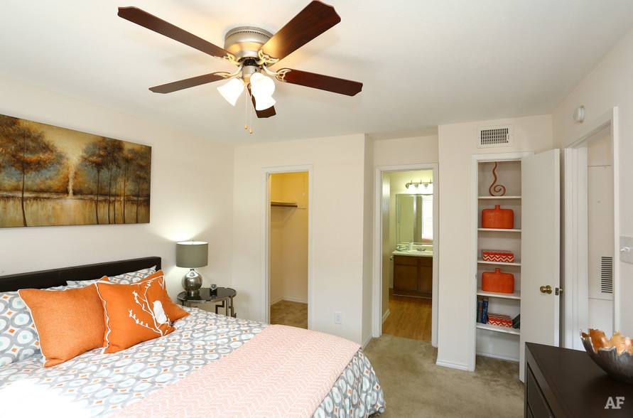 Apartment for rent at 10401 N Lamar Blvd #B201, Austin, TX 78753