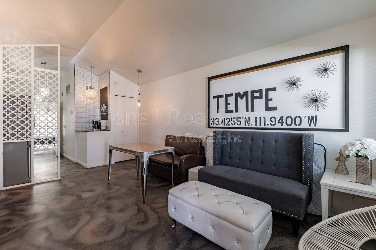 Apartment for rent at 2309 S College Ave #17, Tempe, AZ 85282