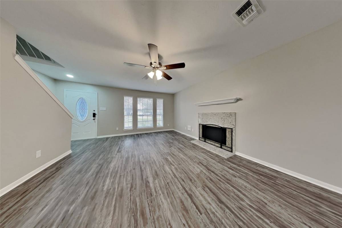 House for rent at 7010 Durango Dr, Magnolia, TX 77354
