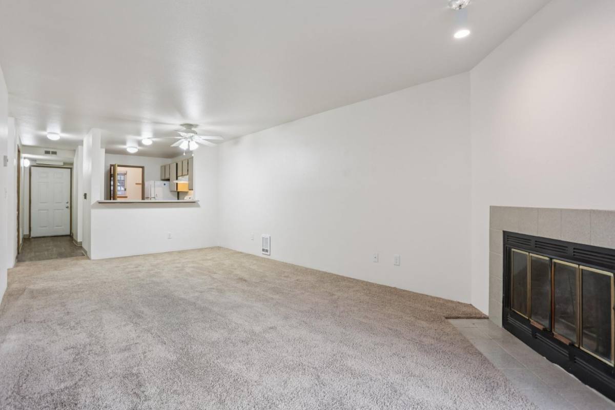 Apartment for rent at 3520 204th St SW #B103, Lynnwood, WA 98036