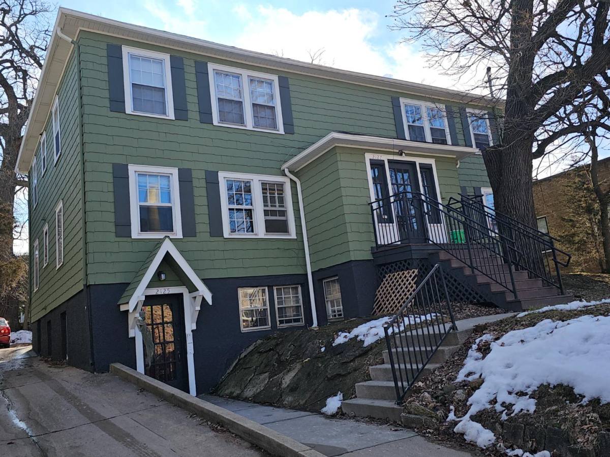 Apartment for rent at 2127 University Ave #5, Madison, WI 53711