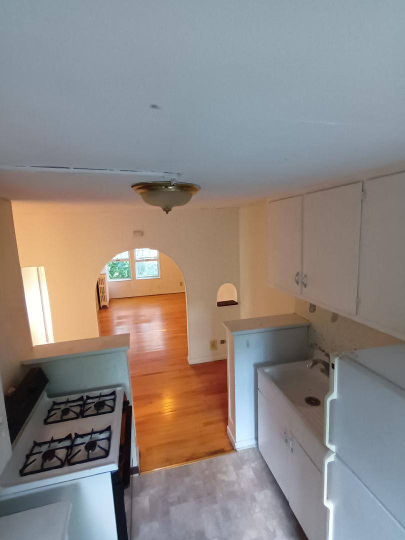 Apartment for rent at 2127 University Ave #5, Madison, WI 53711