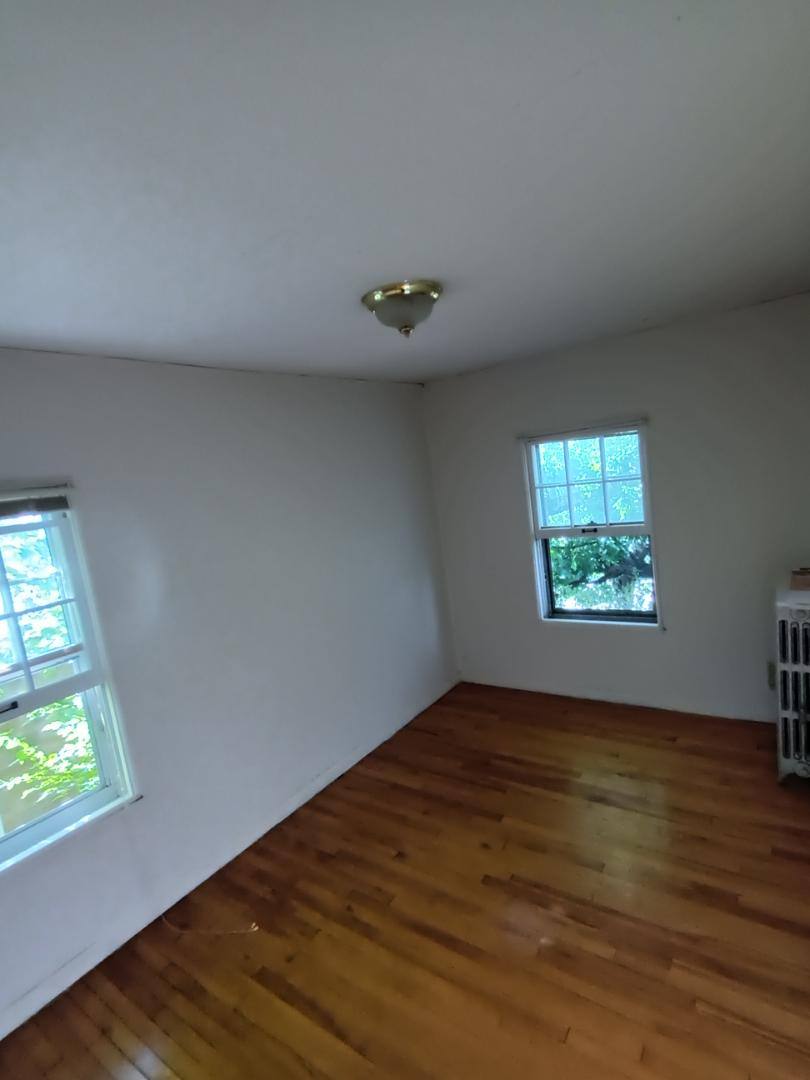 Apartment for rent at 2127 University Ave #5, Madison, WI 53711