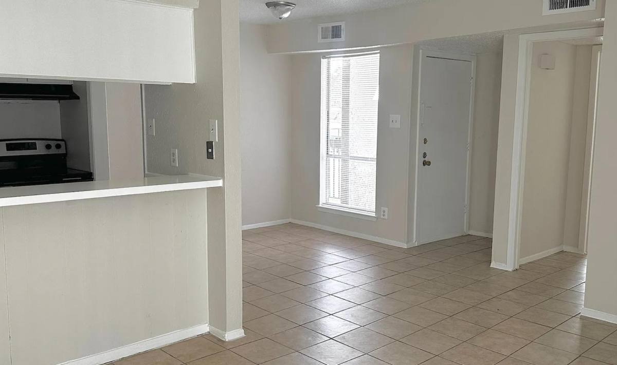 Apartment for rent at Lakedale Apartment Homes, 2911 Kendale Dr, Dallas, TX 75220