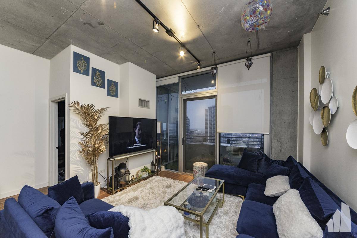 Condo for rent at 1720 S Michigan Ave #1803, Chicago, IL 60616