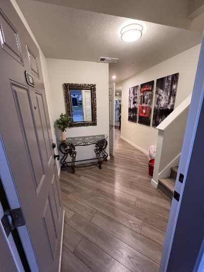 Townhouse for rent at 5860 W Santa Ana Ave, Fresno, CA 93722