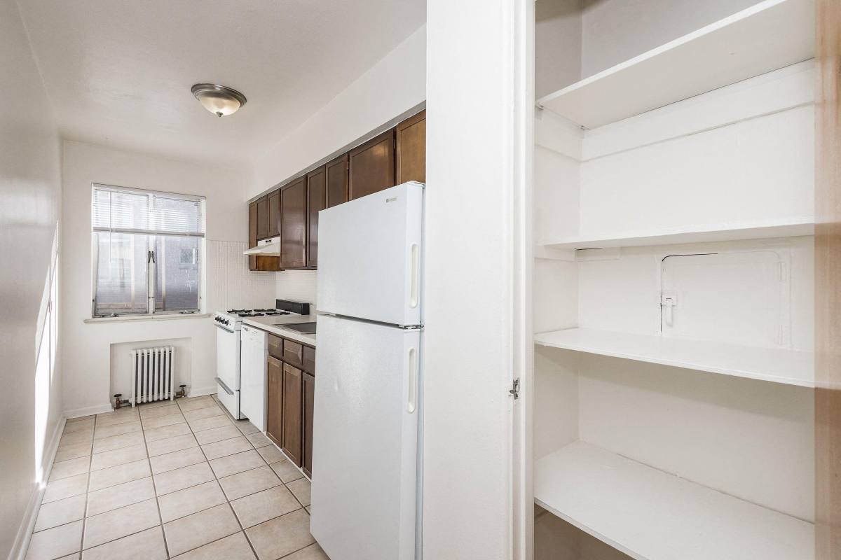 Apartment for rent at 670-680-690 N Pearl St, Denver, CO 80203